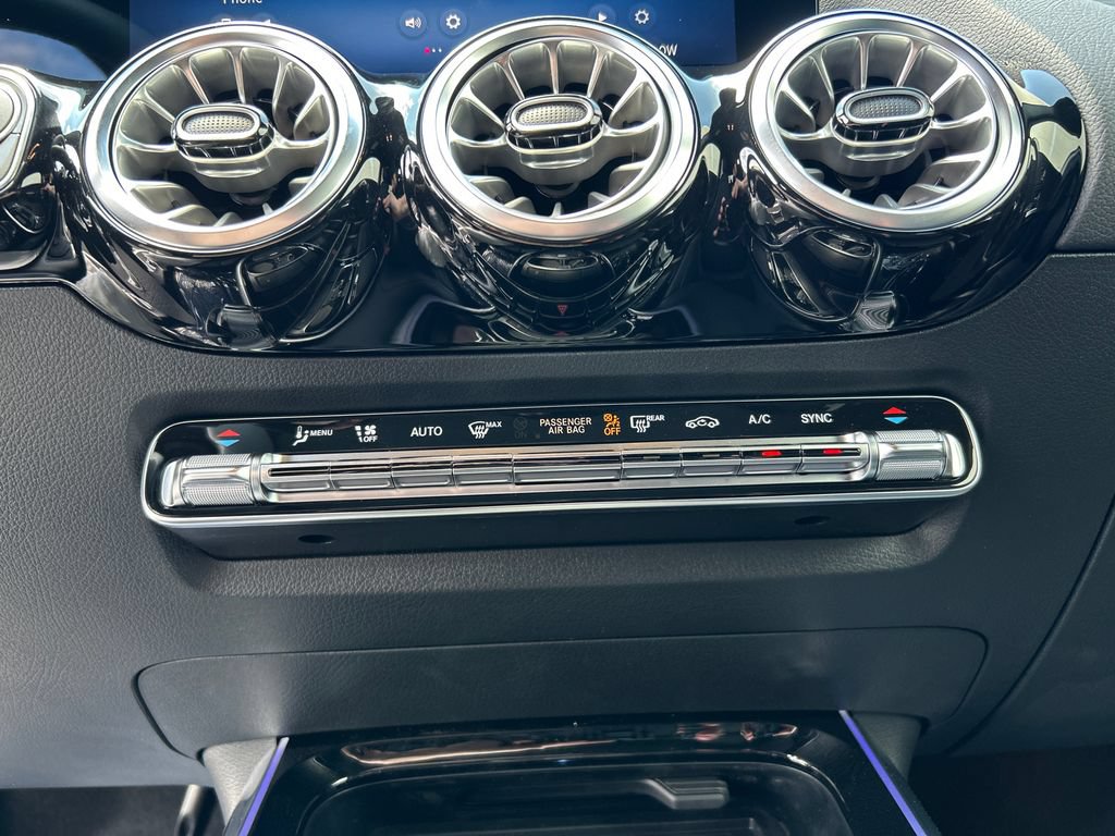 New 2026 Mercedes-Benz GLA 250 4MATIC image 21