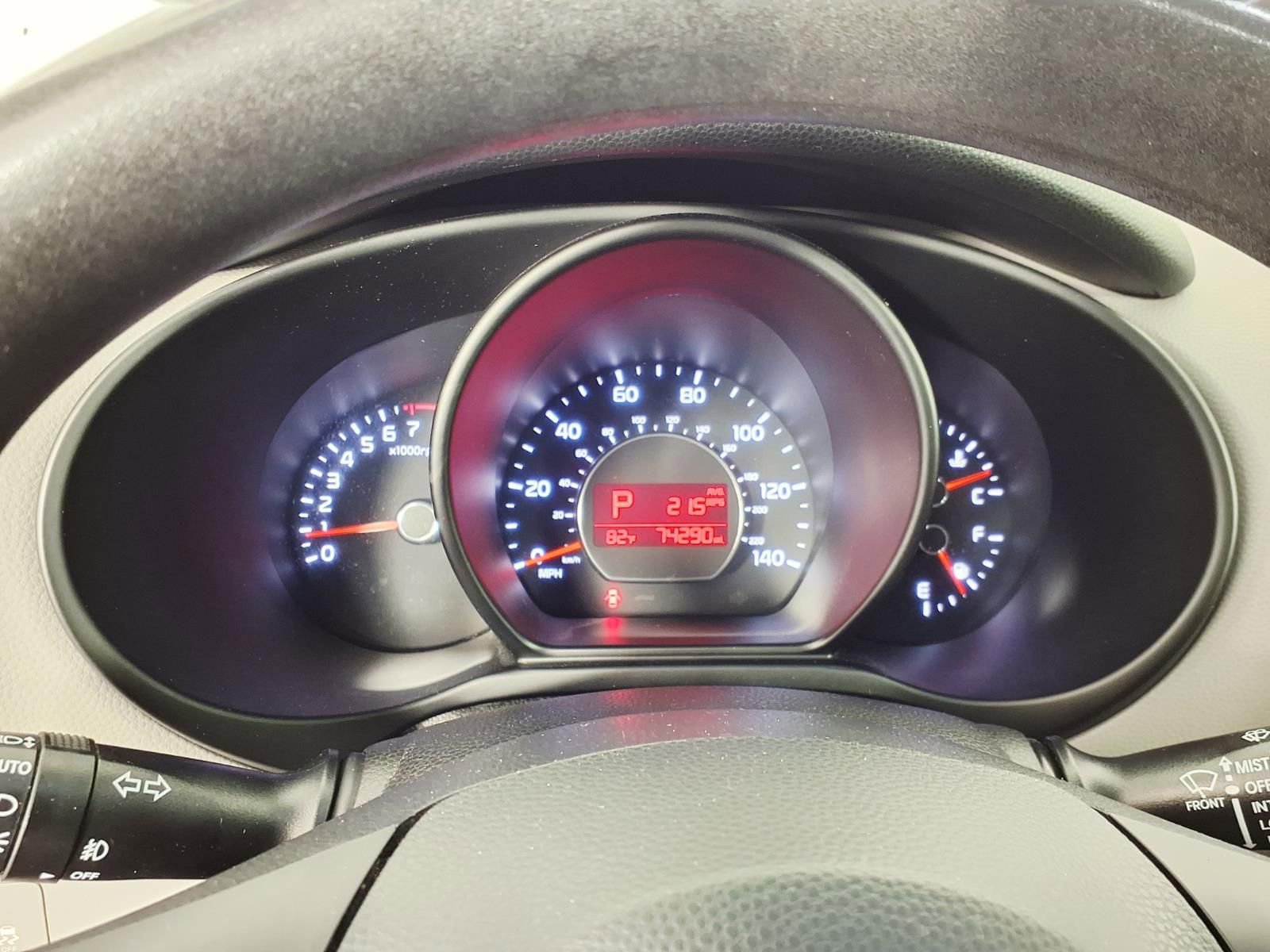 Used 2017 Kia Soul + FWD image 17