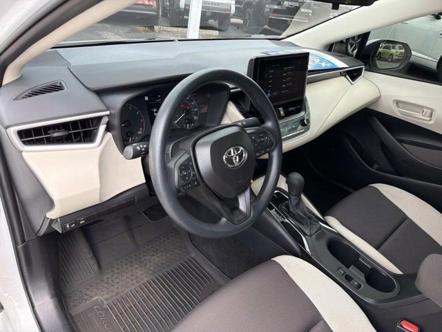 Certified 2025 Toyota Corolla LE image 11