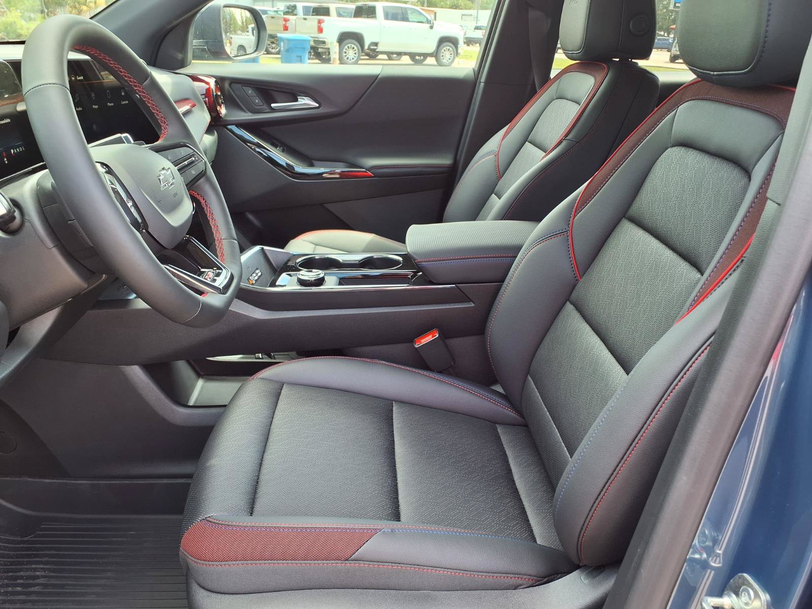 New 2026 Chevrolet Equinox RS w/ LPO, Floor Liner Package FWD image 12