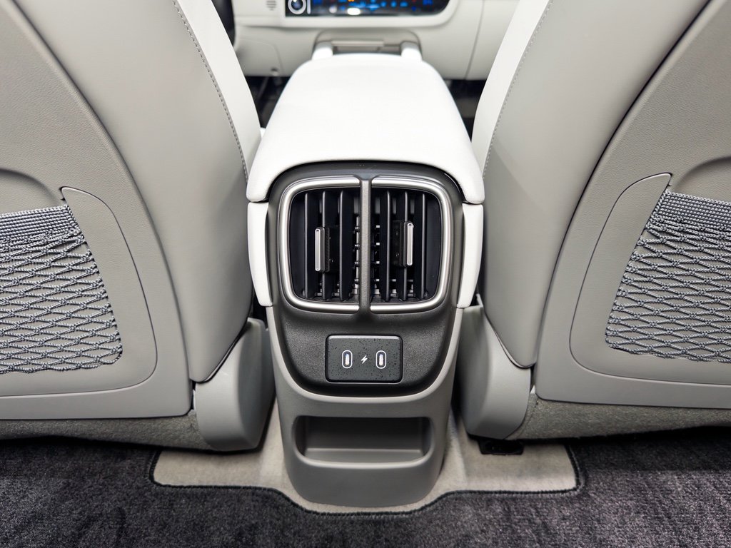 Used 2024 Hyundai Ioniq 6 SEL image 23