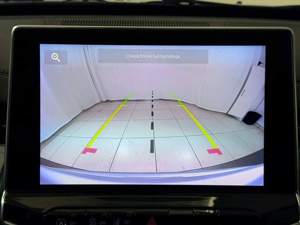 Used 2024 Jeep Compass Latitude image 27