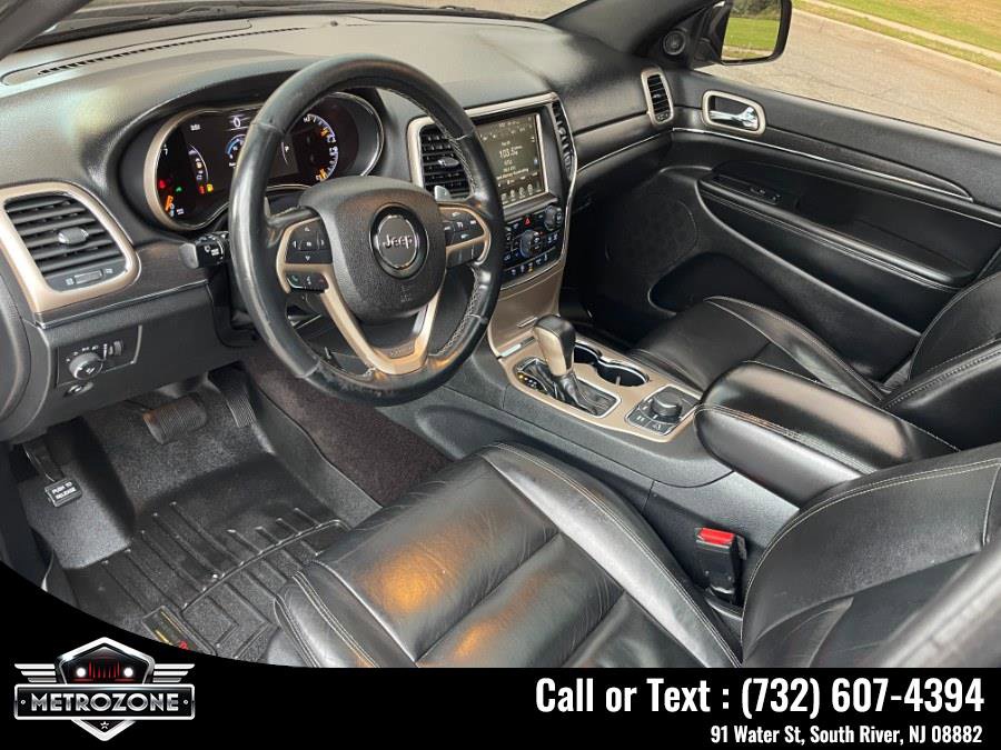 Used 2016 Jeep Grand Cherokee Limited image 19