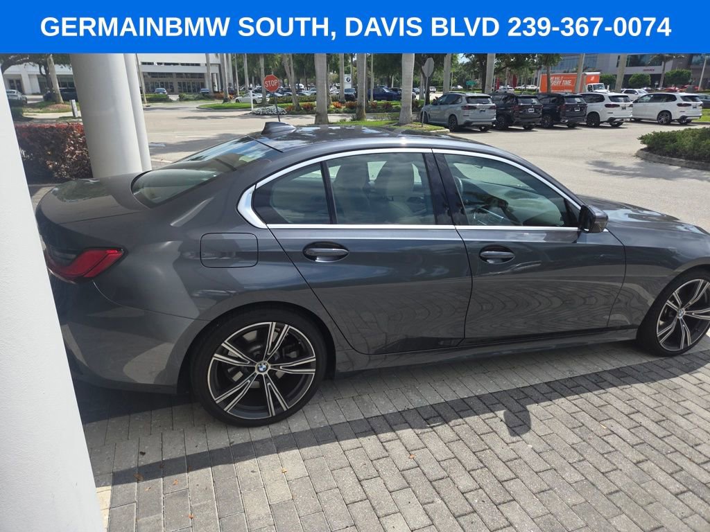 Used 2021 BMW 330i Sedan w/ Driving Assistance Package RWD image 17