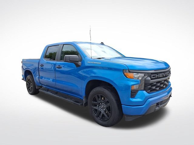 Used 2025 Chevrolet Silverado 1500 Custom AWD/4WD image 3