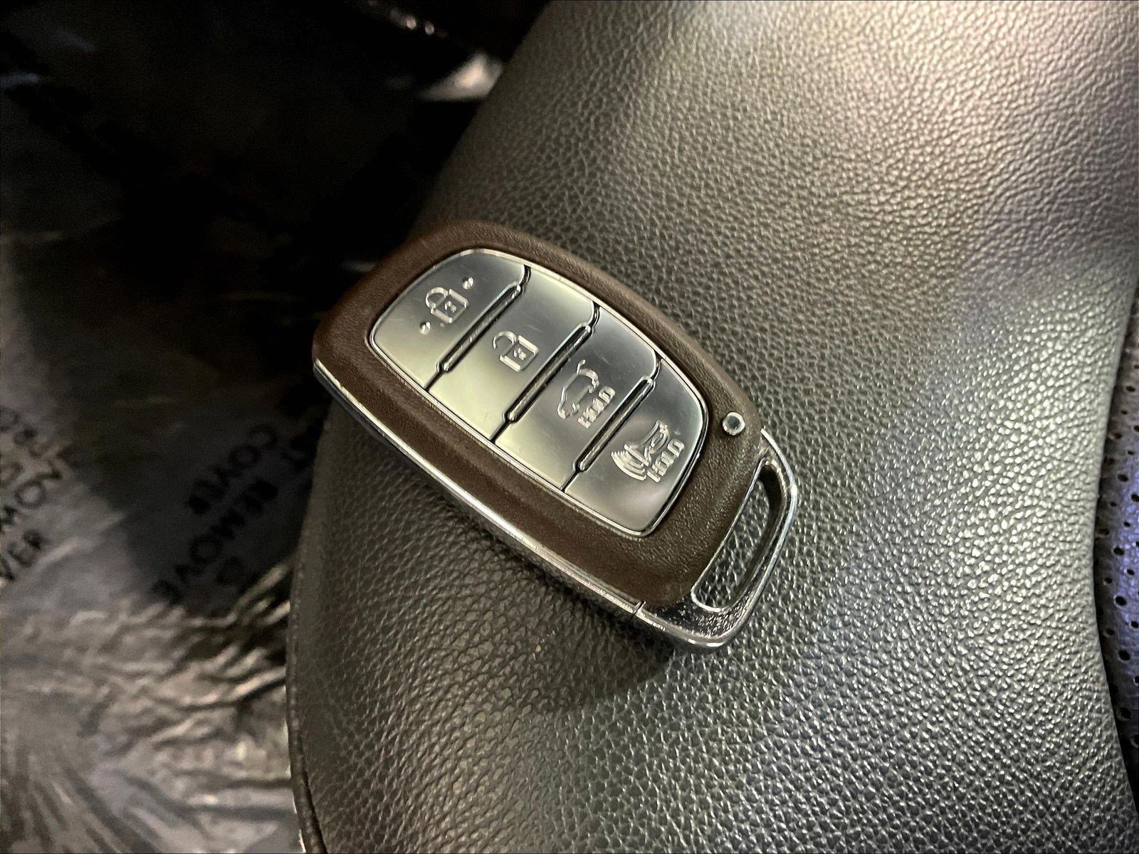 Used 2019 Hyundai Ioniq Limited FWD image 35