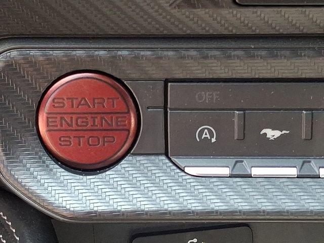 Used 2025 Ford Mustang Premium RWD image 19