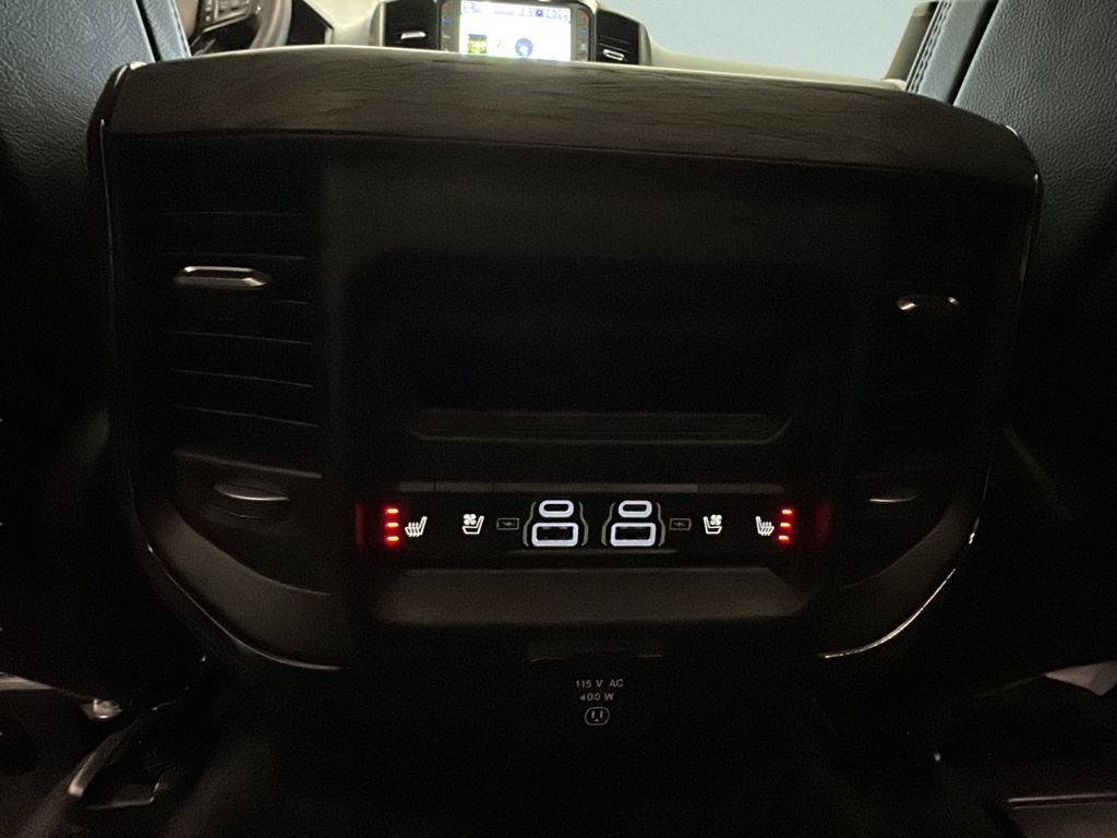 Used 2025 RAM 1500 Limited AWD/4WD image 23