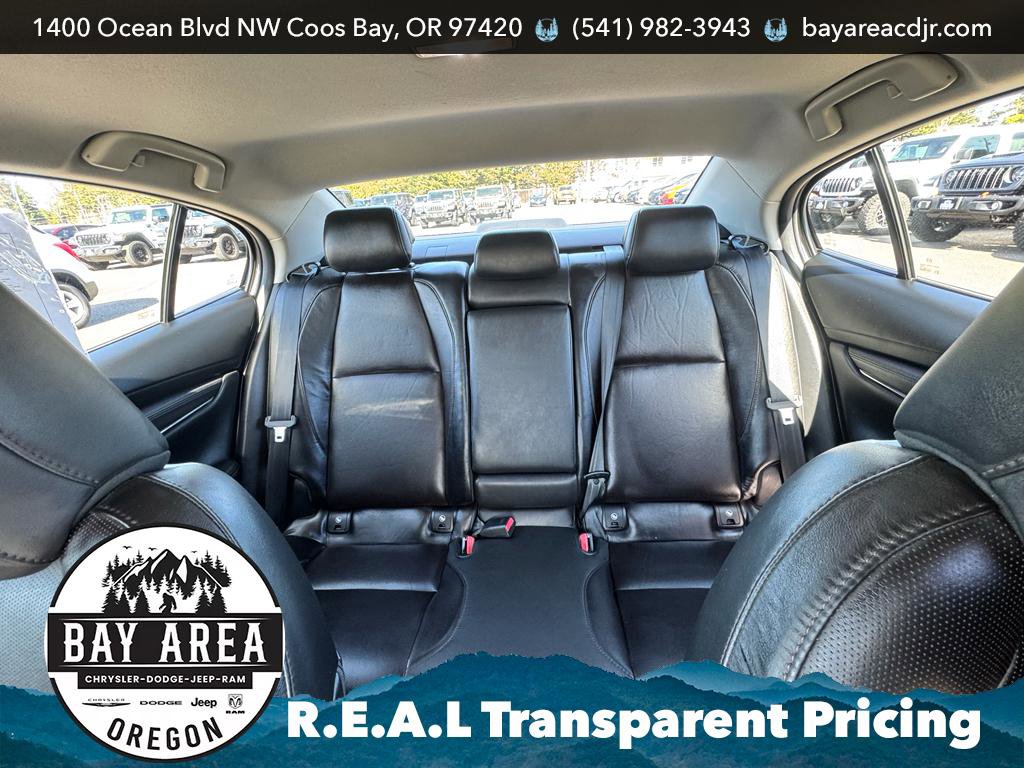 Used 2022 MAZDA MAZDA3 s image 19