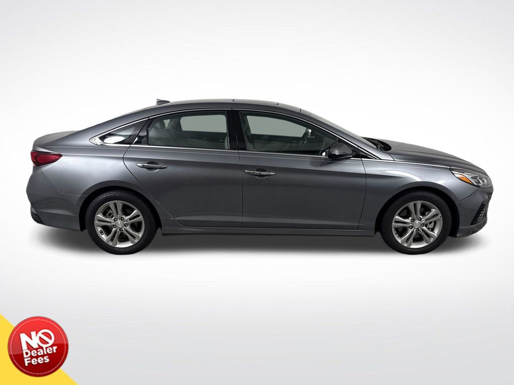 Used 2019 Hyundai Sonata Limited FWD image 2