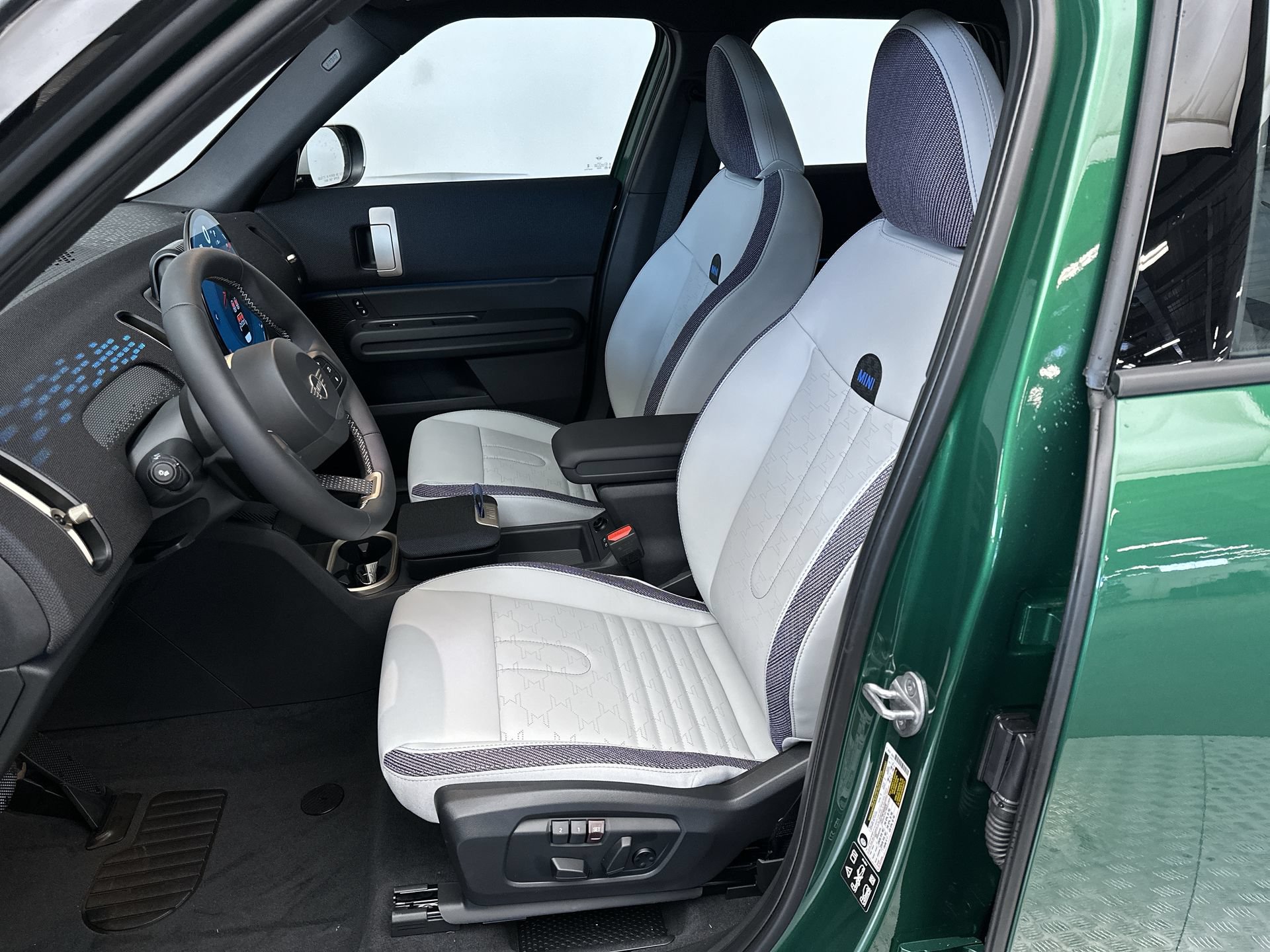 Certified 2026 MINI Cooper Countryman S AWD/4WD image 12