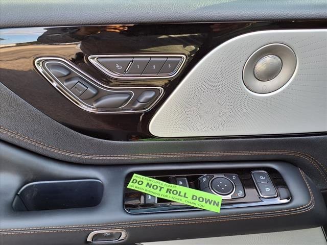 New 2025 Lincoln Aviator Black Label image 13