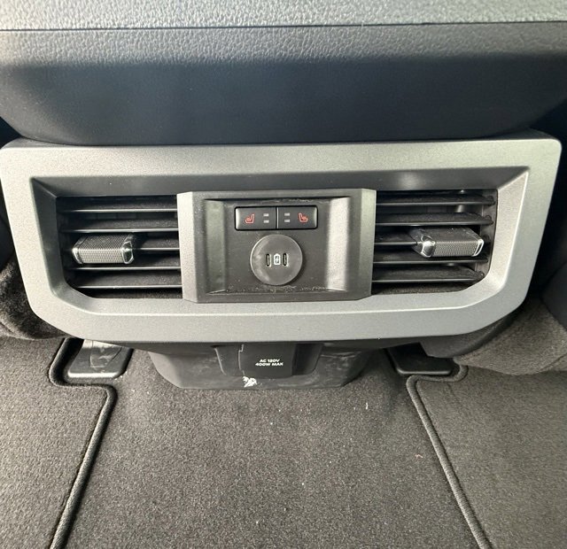 Used 2025 Ford F250 Lariat w/ Lariat Ultimate Package image 27