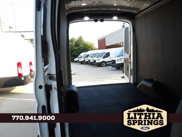 New 2026 Ford Transit 250 148 Medium Roof w/ Load Area Protection Package RWD image 31