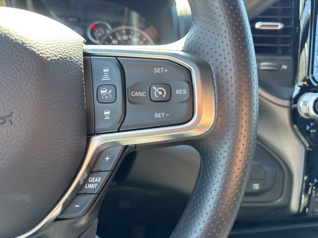 New 2026 RAM 3500 Tradesman AWD/4WD image 17