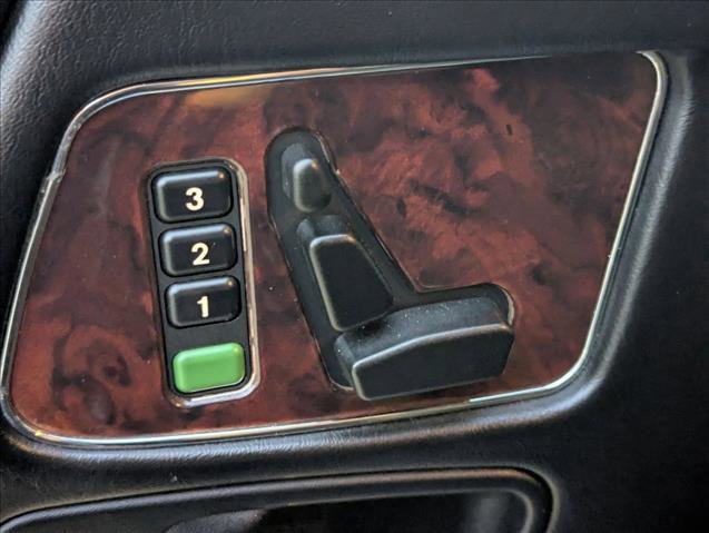 Used 2011 Mercedes-Benz G 550 image 13