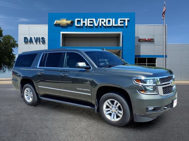 Used 2019 Chevrolet Suburban LT w/ Luxury Package AWD/4WD image 1