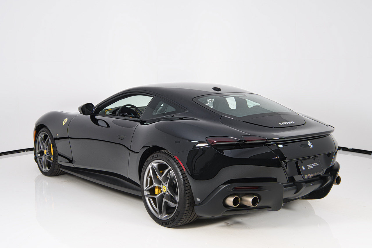 Certified 2021 Ferrari Roma RWD image 2