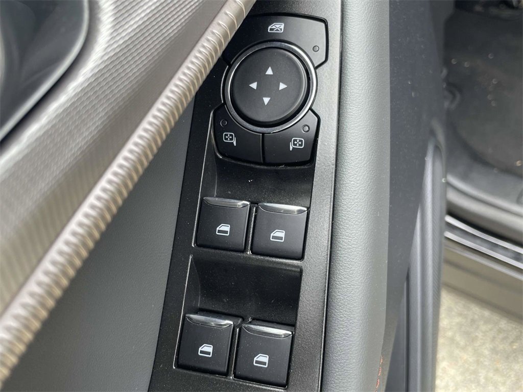 New 2025 Ford Explorer Active image 16