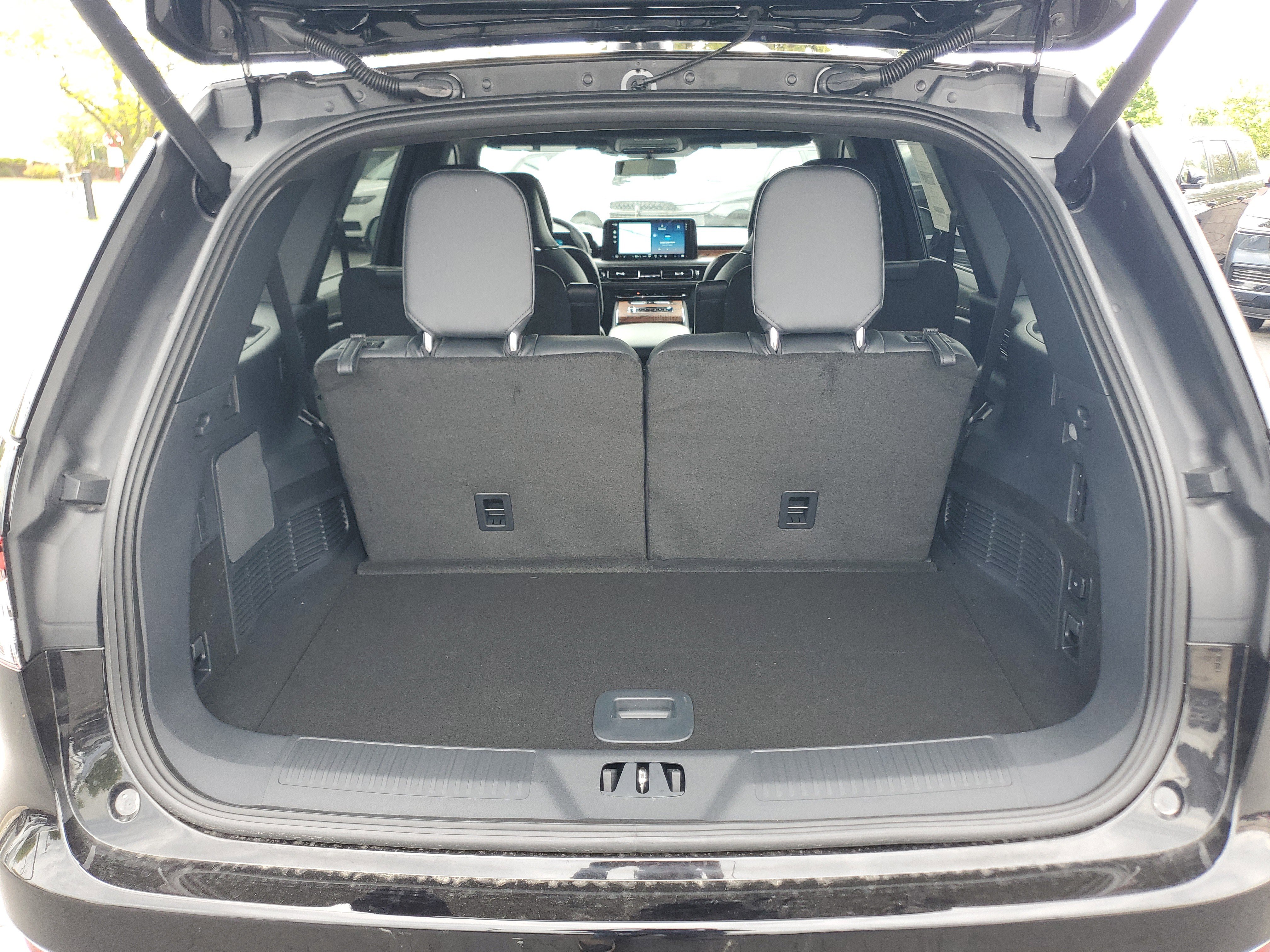 New 2026 Lincoln Aviator Black Label w/ Dynamic Handling Package AWD/4WD image 27