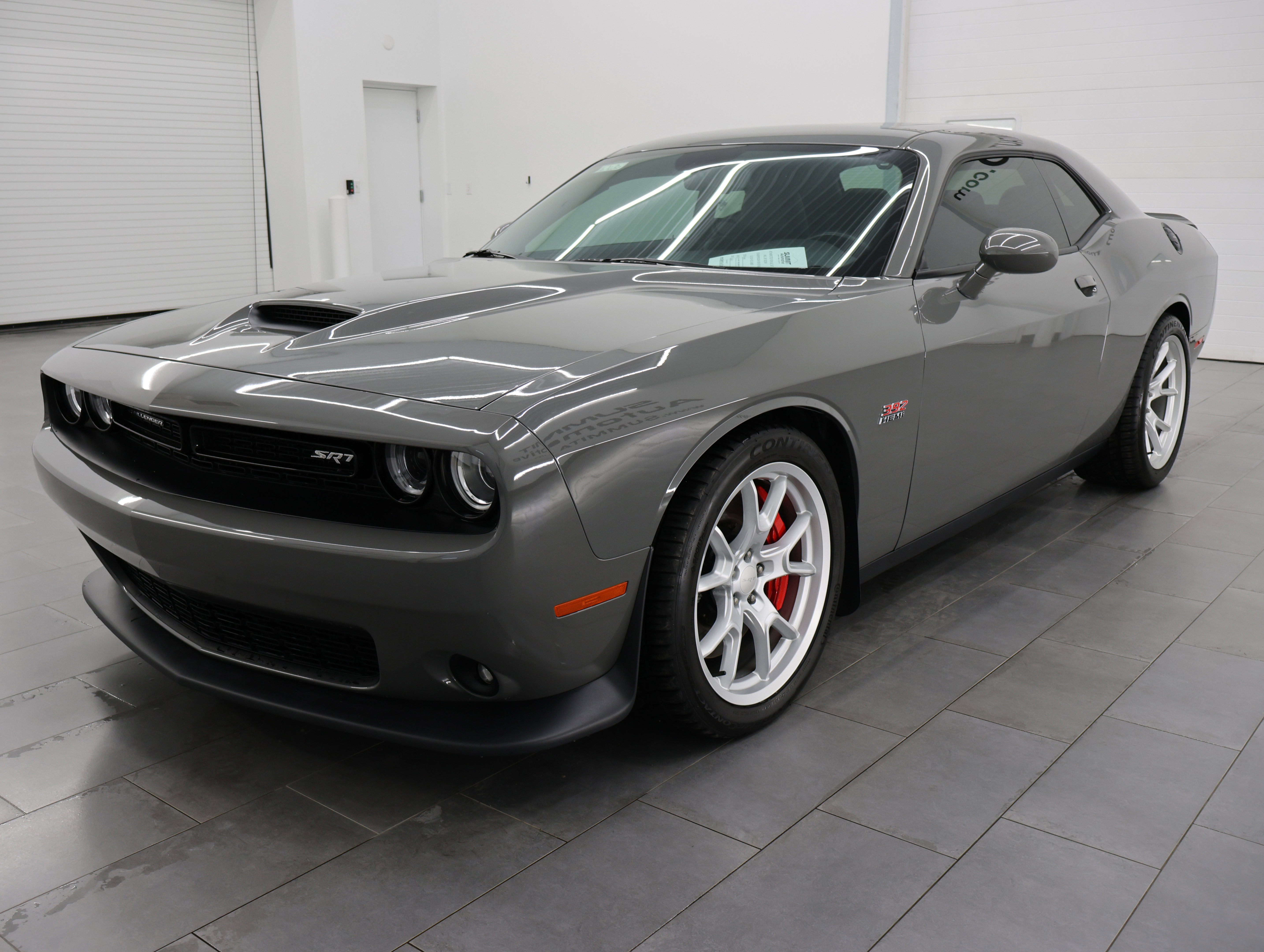Used 2018 Dodge Challenger SRT w/ Technology Group image 6