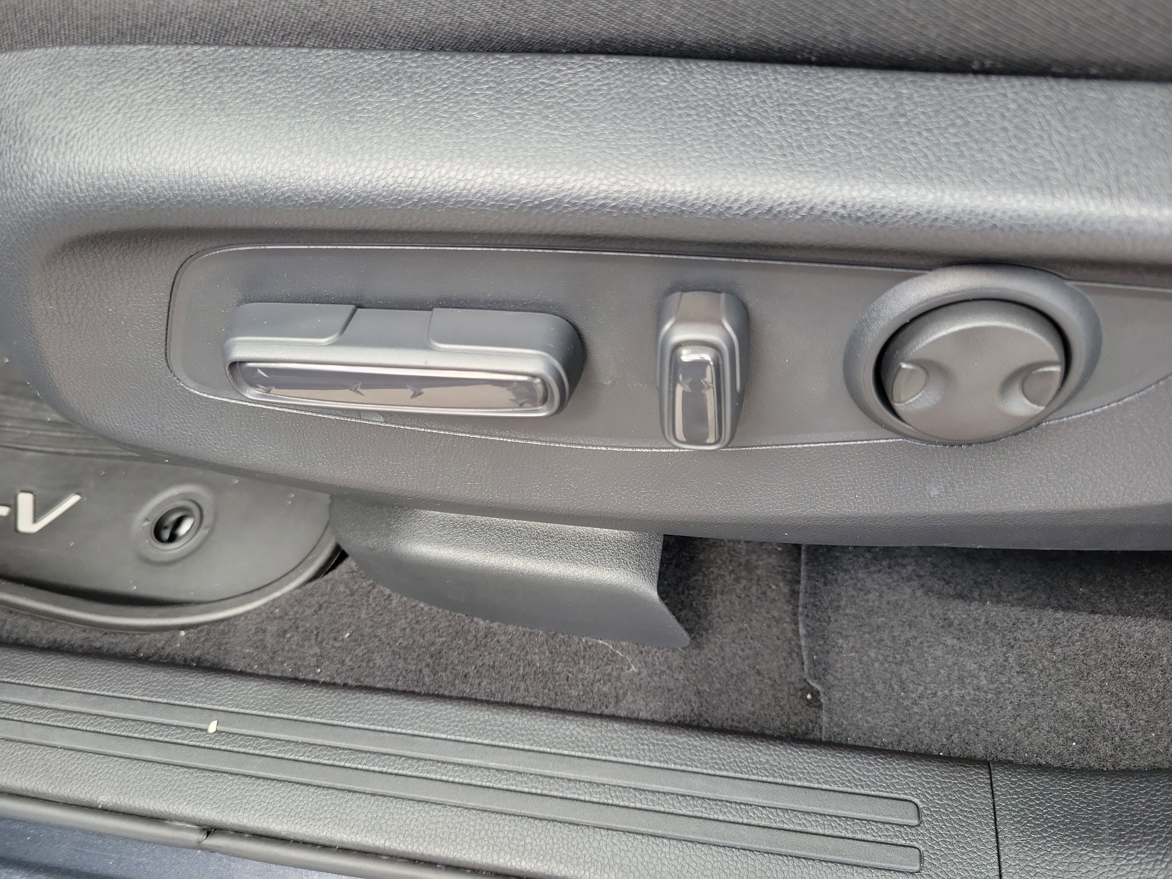 Used 2024 Honda CR-V EX image 22