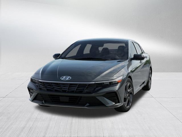 New 2026 Hyundai Elantra Sport FWD image 7