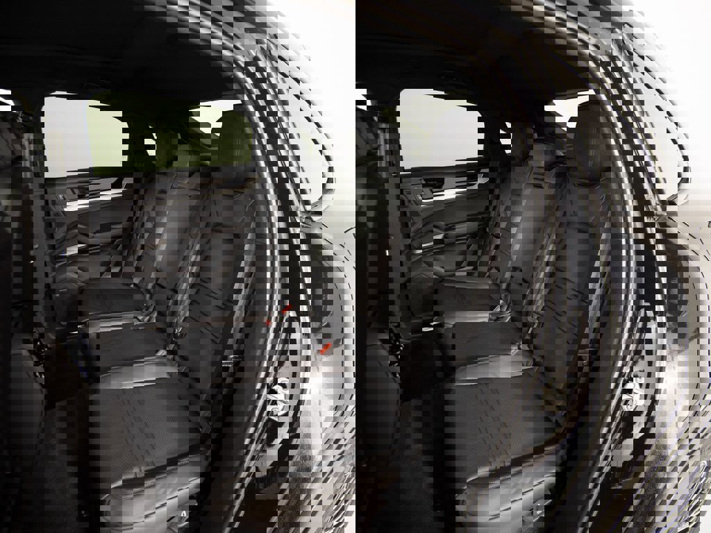 New 2026 Porsche Cayenne S image 33