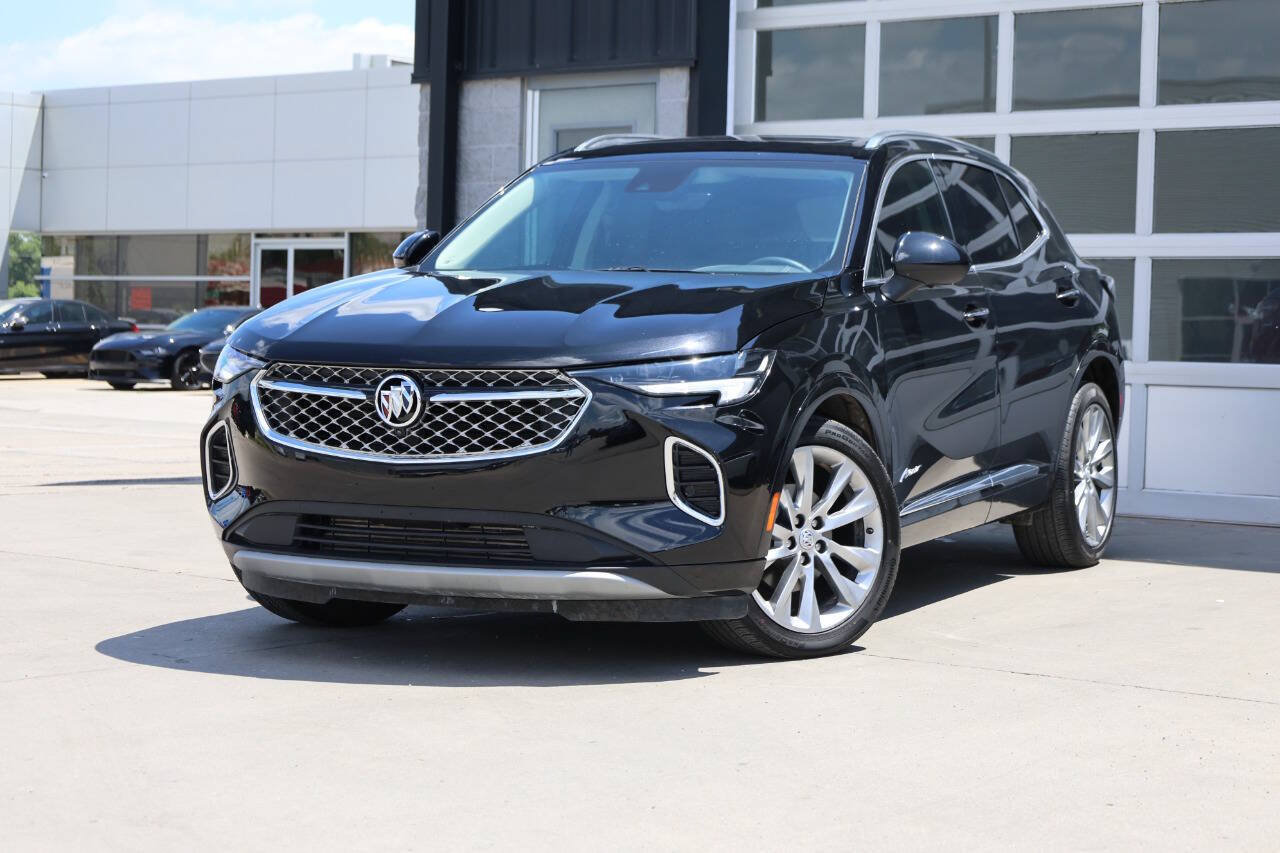 Used 2023 Buick Envision Avenir AWD/4WD image 3