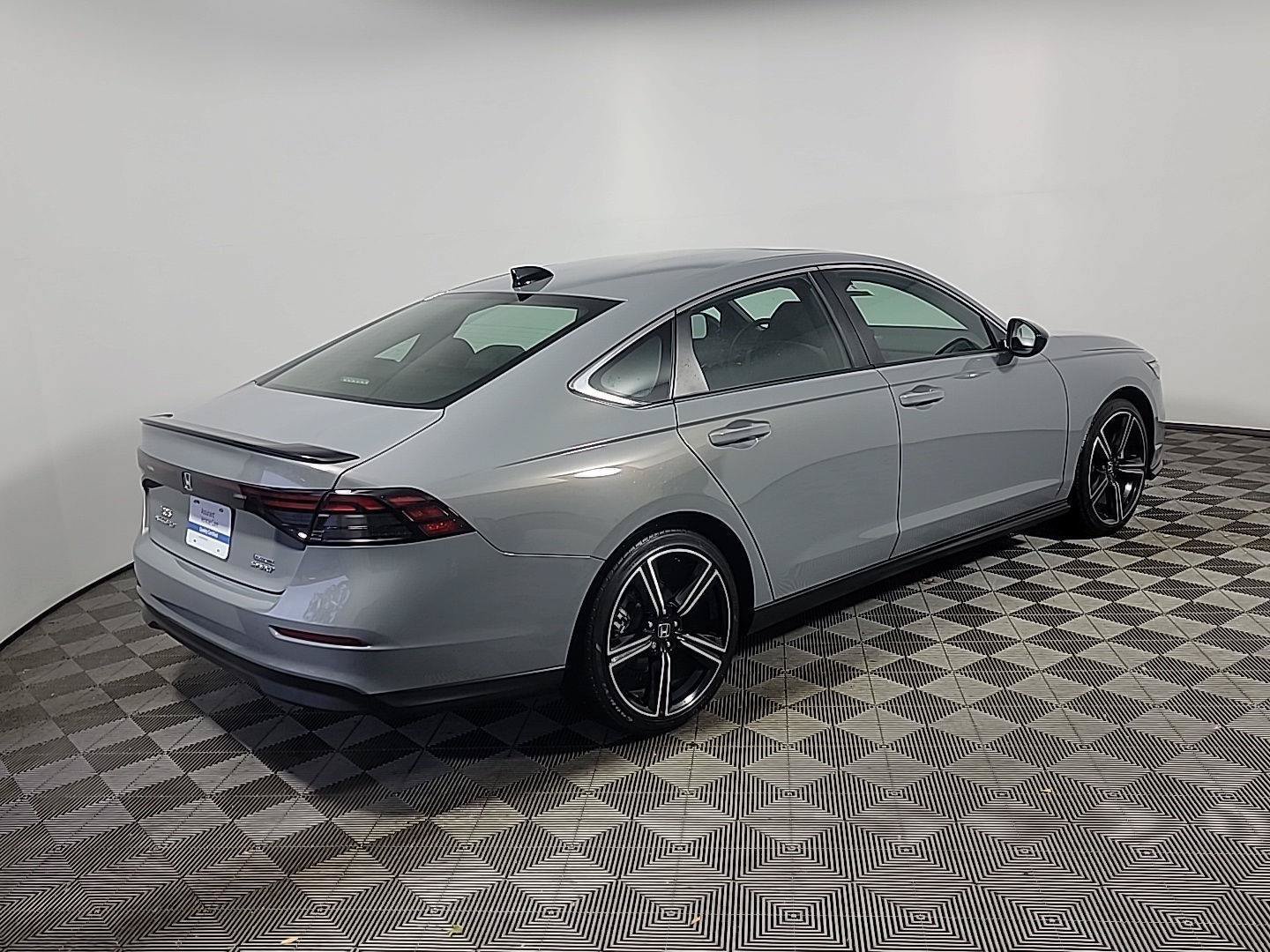 Certified 2025 Honda Accord Sport image 4