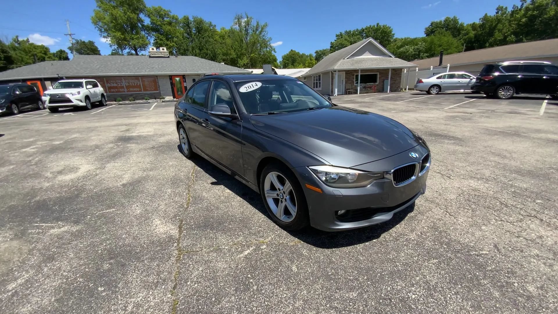 Used 2014 BMW 328i xDrive Sedan AWD/4WD image 2