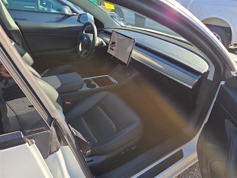 Used 2021 Tesla Model 3 Long Range image 10