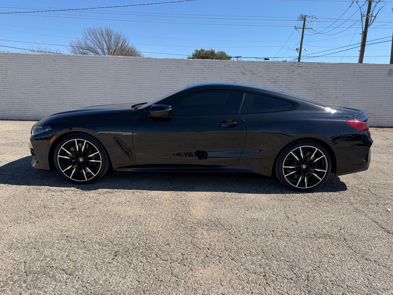 Used 2023 BMW M850i xDrive Coupe image 3