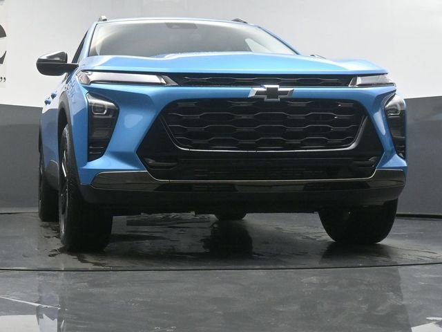 New 2025 Chevrolet Trax ACTIV w/ Sunroof Package image 3