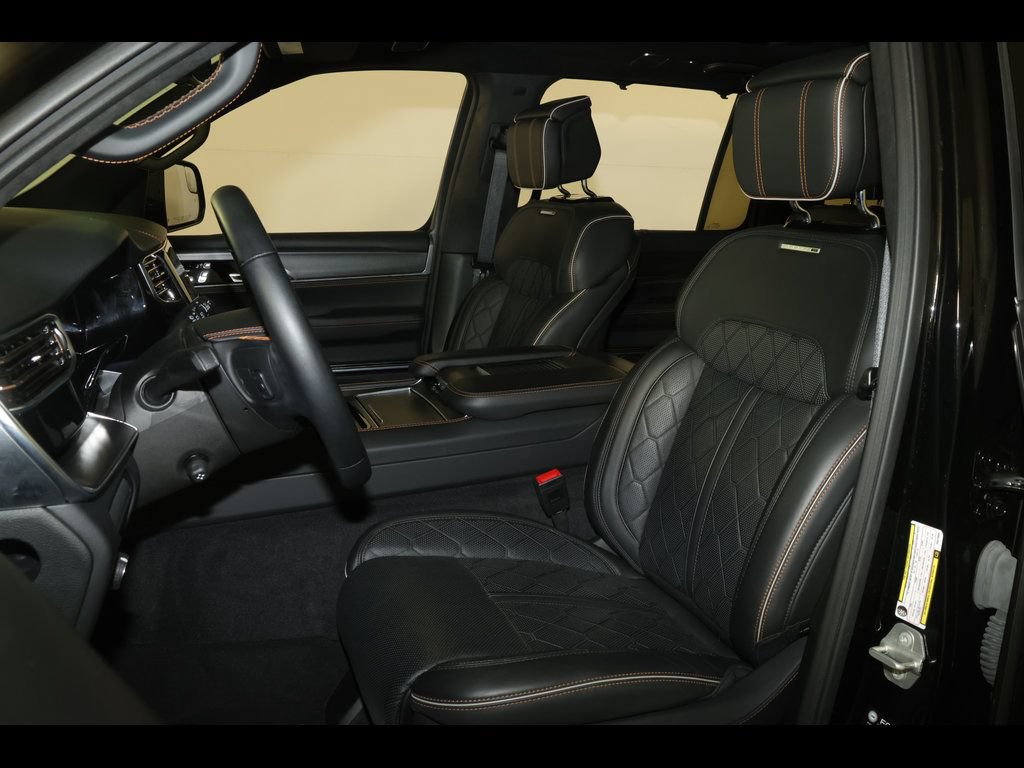 Used 2023 Jeep Grand Wagoneer Series III w/ Quick Order Packagew 28T AWD/4WD image 20