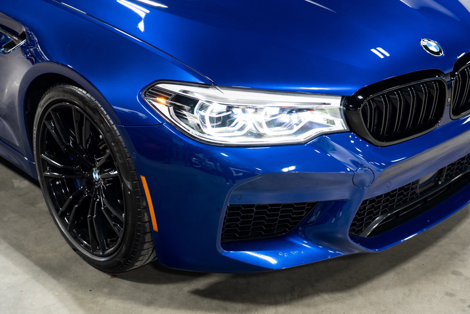 Used 2019 BMW M5 w/ Executive Package image 14
