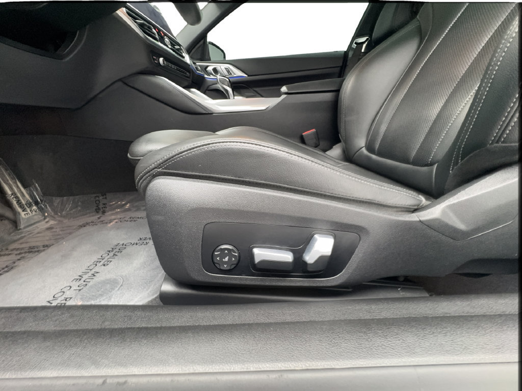 Used 2023 BMW 430i Coupe w/ M Sport Package RWD image 25