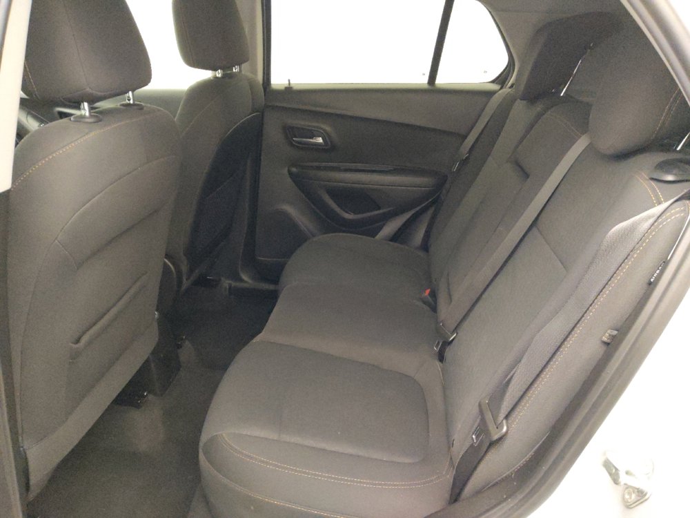 Used 2020 Chevrolet Trax LS w/ Tint and Cruise Package image 18