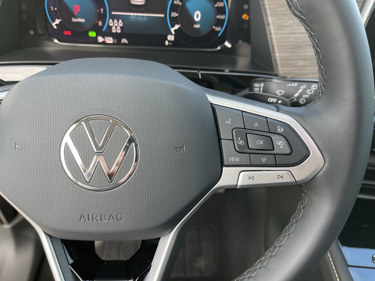 New 2026 Volkswagen Atlas SEL Premium R-Line AWD/4WD image 21