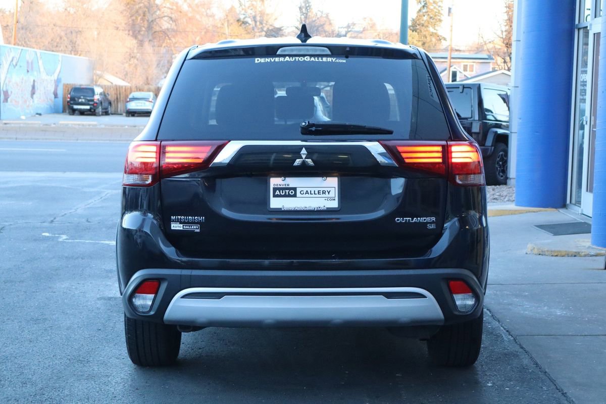Used 2019 Mitsubishi Outlander SE image 4