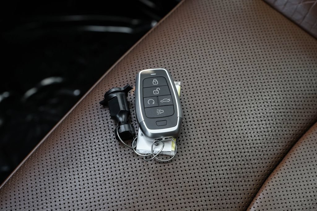 Used 2019 RAM 2500 Limited AWD/4WD image 53