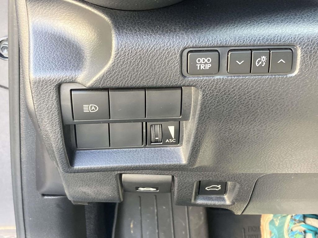 Used 2022 Lexus IS 350 F Sport w/ Navigation Package image 18