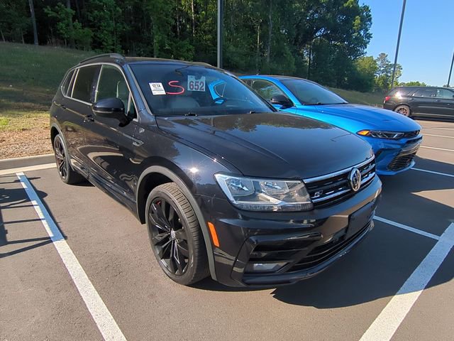 Used 2021 Volkswagen Tiguan SE R-Line AWD/4WD image 6