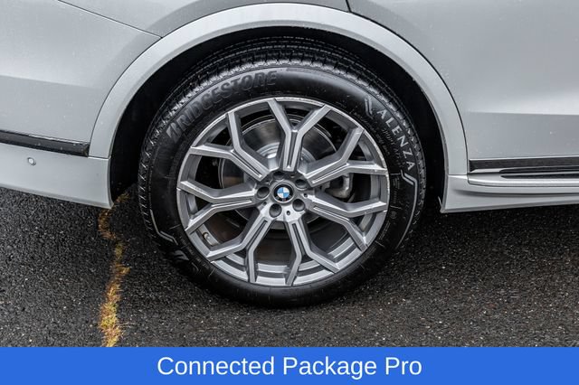 Used 2026 BMW X7 xDrive40i AWD/4WD image 7