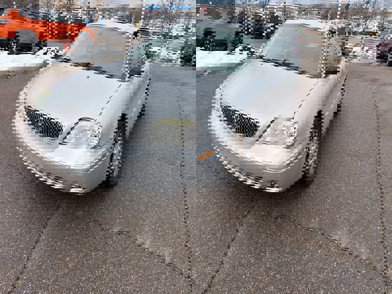 Used 2005 Mercury Sable LS image 2