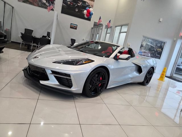 Used 2026 Chevrolet Corvette Stingray Preferred Conv w/ 2LT RWD image 4