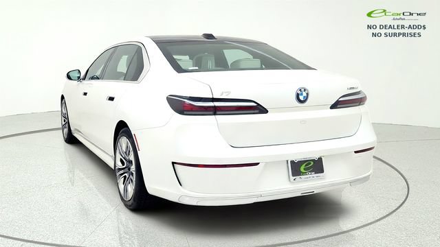 Used 2023 BMW i7 xDrive60 AWD/4WD image 7