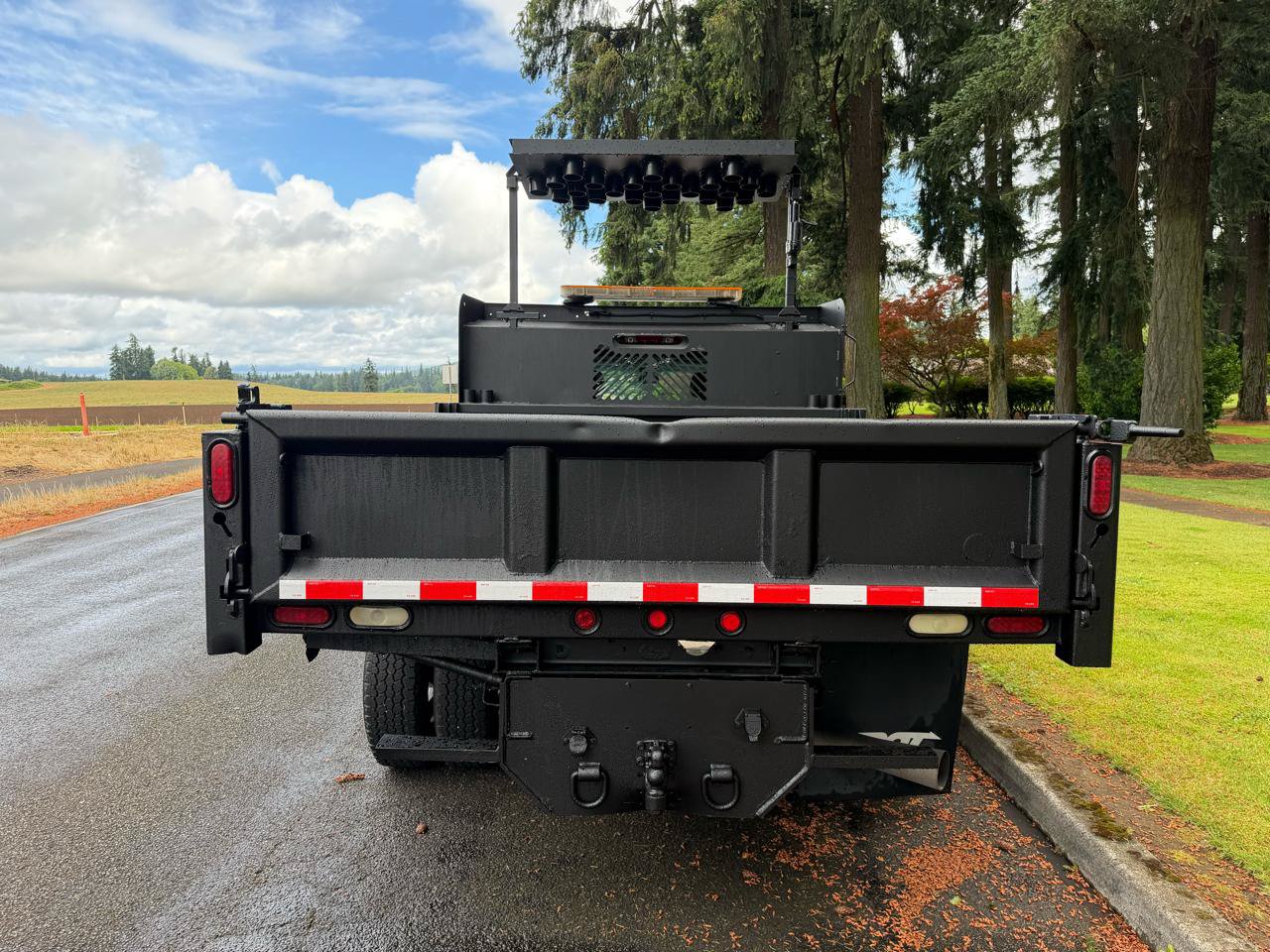 Used 2011 Chevrolet Silverado 3500 W/T RWD image 4