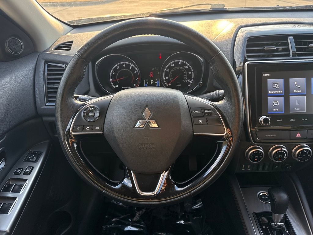 Used 2022 Mitsubishi Outlander Sport SE image 18