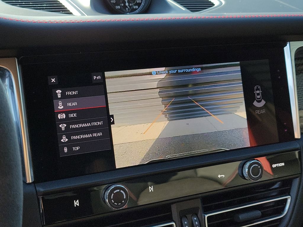 New 2026 Porsche Macan GTS image 30